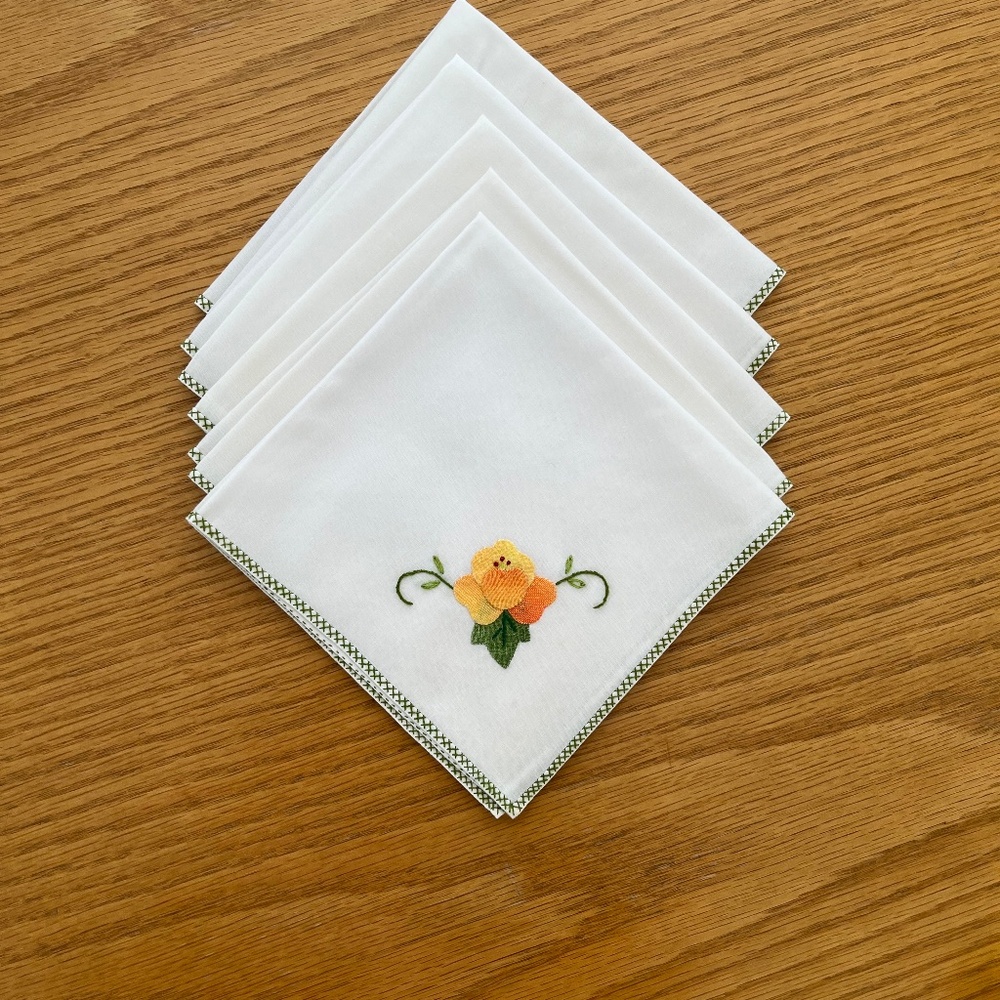 VINTAGE NAPKINS
